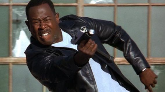 Stres, Komedian Martin Lawrence Tenteng Pistol di Jalanan Los Angeles, 7 Mei 1996