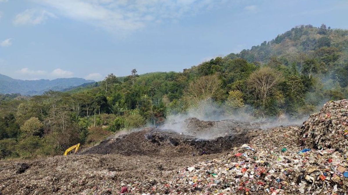 In Order To Quickly Find Water Sources If Burned, The Bakung Waste TPA In Lampung Is Recommended To Have Hydrant