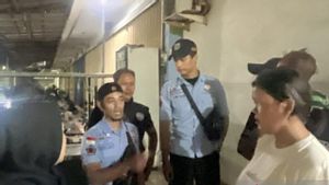 Pengemis di Stasiun Klender Baru Teriak Histeris saat Mau Dibawa Petugas Dinsos Jaktim, Preman Beri Perlindungan