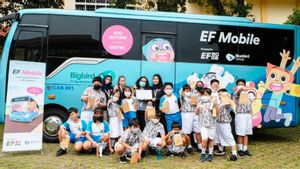 Bluebird Bersama EF Kids and Teens Berkolaborasi Tawarkan Pengalaman Kelas Bahasa Inggris Unik di Dalam Bus
