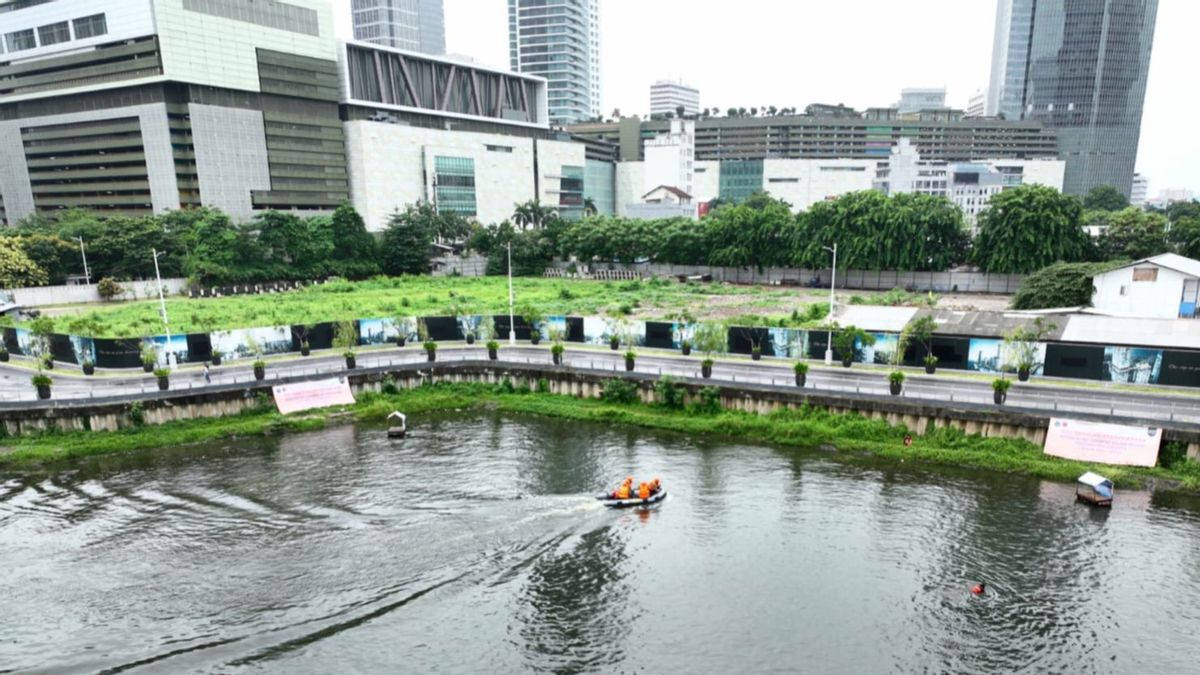 雅加达省政府只依靠便携式泵来克服洪水