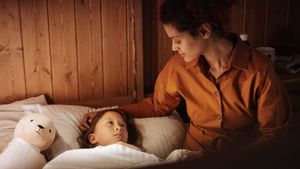5 Kalimat Pembangun Hubungan Emosional Orang Tua dan Anak yang Sebaiknya Diucapkan Sebelum Tidur