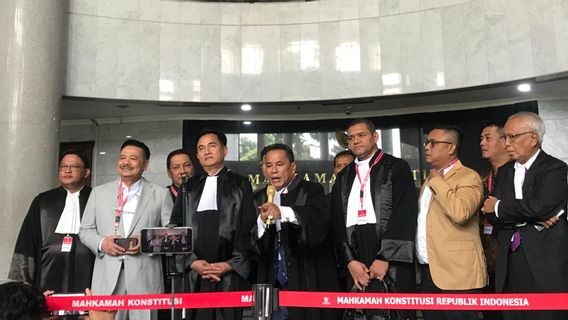 Anggap Remeh Ahli Kubu Ganjar di Sidang MK, Hotman Paris: Aneh Banget Mereka, Gue Pusing Dengarnya 