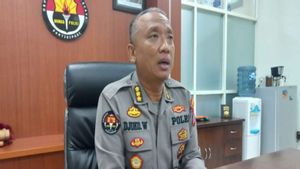 Bandar Perempuan Simpan Sabu dan Uang Puluhan Juta, Polisi Diserang Warga Saat Penggerebekan