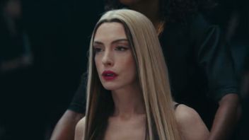 Anne Hathaway jadi Diva Krisis Identitas di Film <i>Mother Mary</i>