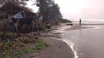 Towards The End Of The Year, Beware Of Potential Rob Floods And High Waves On The South Coast Of Central Java