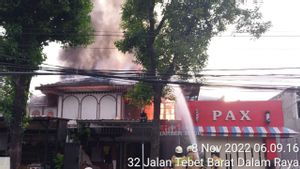 Tabung Gas Bocor, Warteg di Tebet Jaksel Terbakar, Kerugian Rp400 Juta