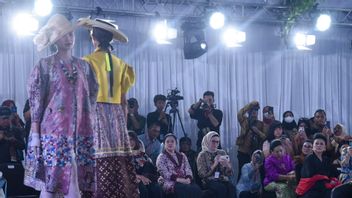 Dear Millennials, Invited To Participate In Promoting Batik To Make It More International