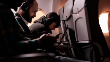 كشف خبراء السفر عن أسوأ مقاعد الطائرات التي يجب تجنبها