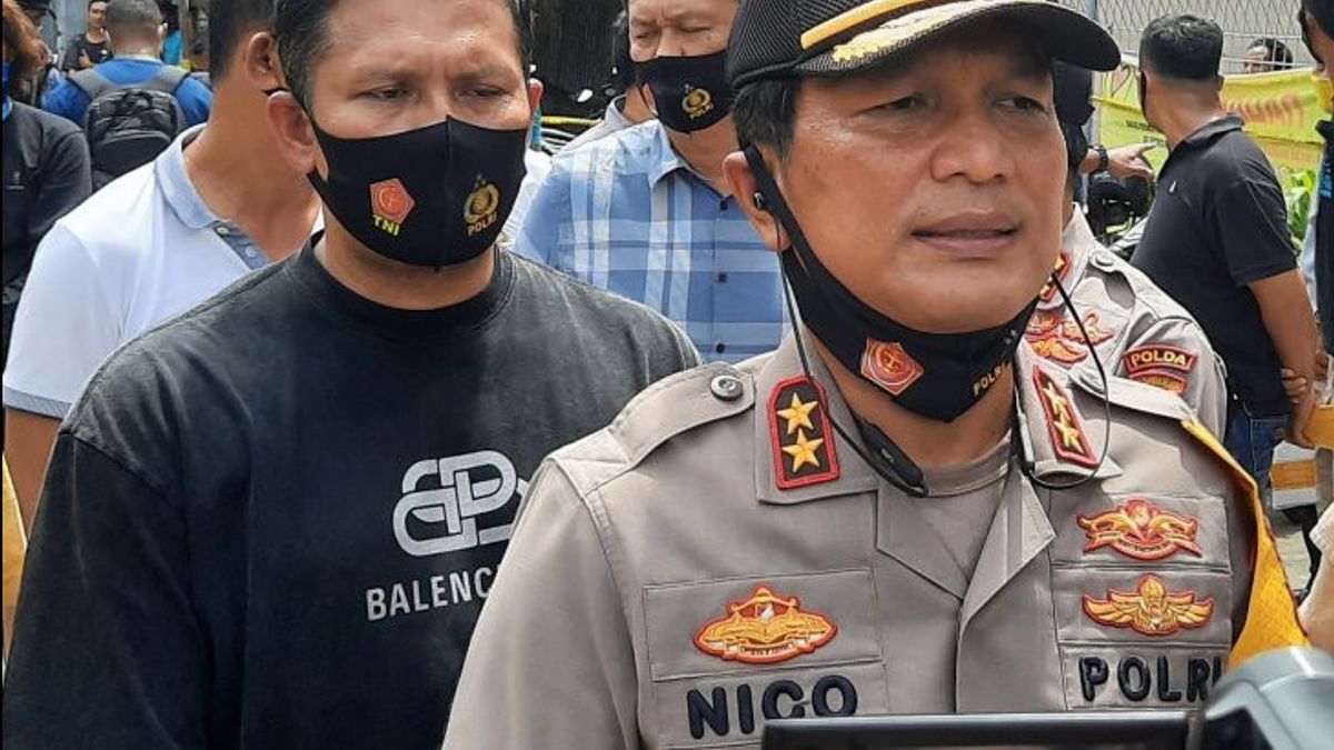 HMI Congrès à Surabaya Ricuh Jette Bancs Les Uns Aux Autres, 6 Personnes Examinées Par La Police