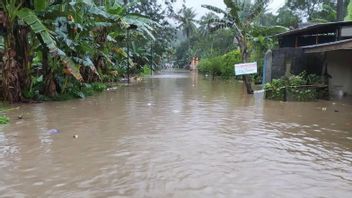 Villages In Sumbermjing Wetan And Ampelgading Malang Flood After Heavy Rain