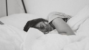 Tips Menjaga Sistem Kekebalan Tubuh, Salah Satunya Tidur Sebelum Pukul 11 Malam 