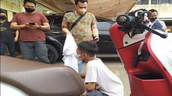 Cruel Begal En Action à Palembang, La Main De Sa Victime était Désabet à L’aide D’une épée