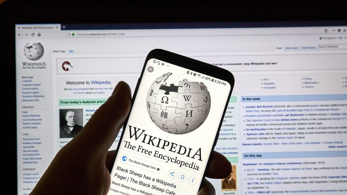 Wikipedia Founder Admits His Site Can No Longer Be Trusted, There Are Vested Interests