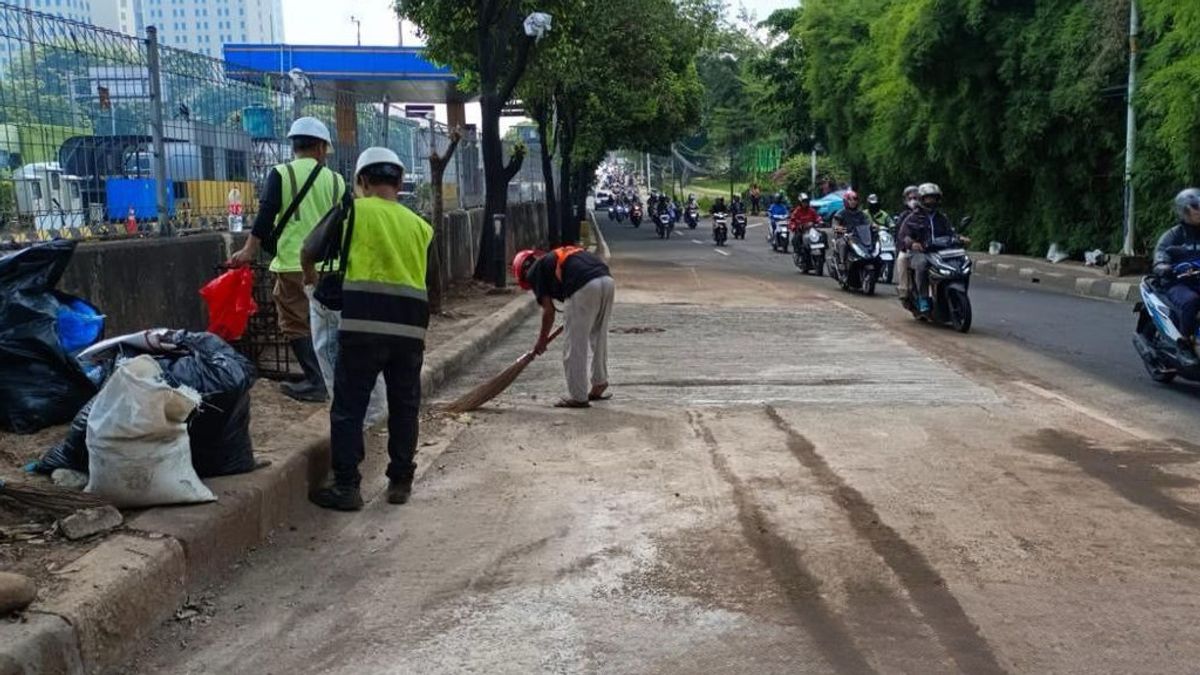 غاليان مياه الصرف الصحي النفاثة في CIBIS Park Rampung ، العمل في TB Simatupang Tuntas يونيو 2026