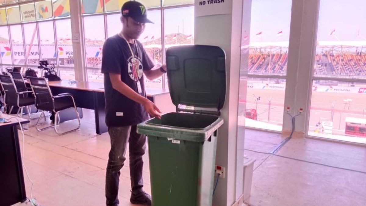 MotoGP Mandalika Bukan Hanya Balapan, Pemerintah Siaga Kelola Sampah Ribu Penonton