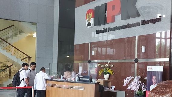 KPK Panggil Rektor UBL Yusuf Barusman terkait Kasus Andhi Pramono