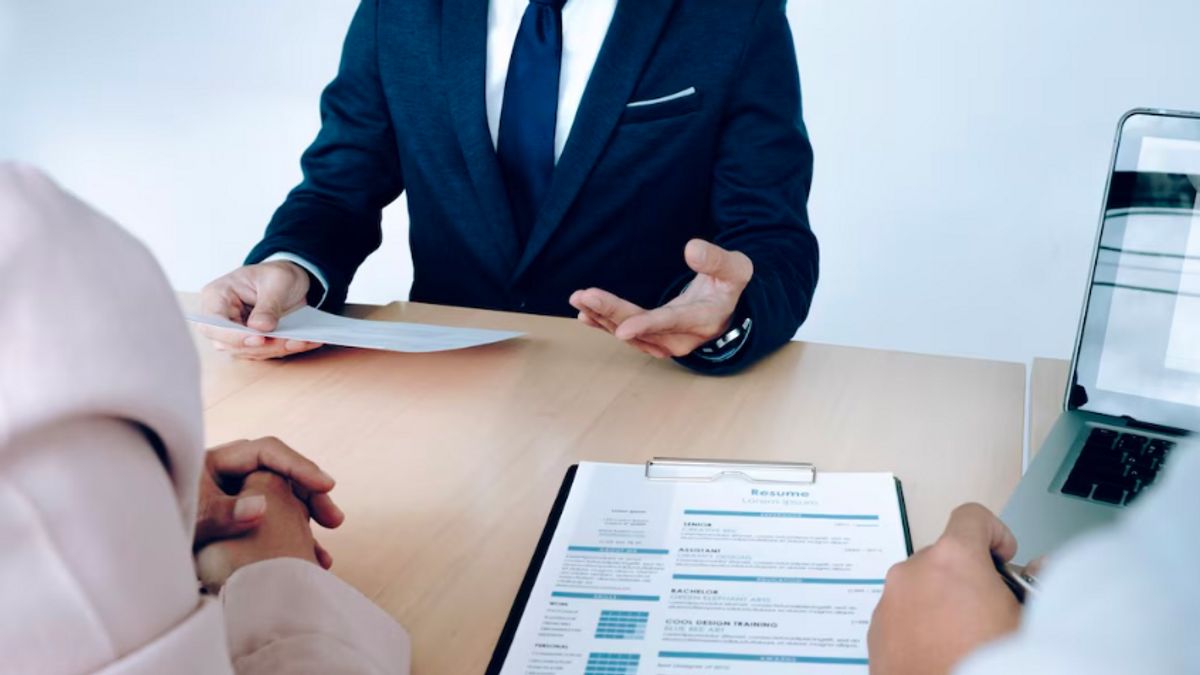First Escape Trend, 10 Tips To Avoid Job Vacancies Fraud Abroad