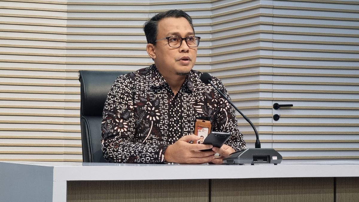منع 3 أشخاص من السفر إلى الخارج فيما يتعلق بالفساد المزعوم في استبدال قبيلة وديانغ PLTU Bukit Asam
