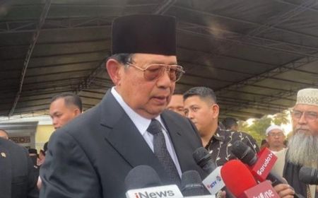 Pernah Bersama di Pemerintahan, SBY Kenang Hamzah Haz: Beliau Ikut Gagas Reformasi