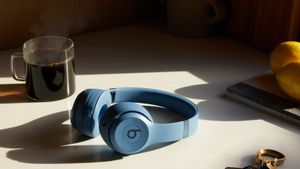 Apple Merilis Beats Solo 4 Generasi Terbaru dengan Harga Lebih Terjangkau