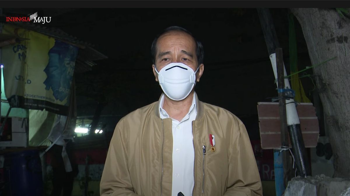 Jokowi 'تعرق' Blusukan في Sunter ، محفوظ الساعات بوند الحب ، المراقب : ليس بعد كيمياء واحدة