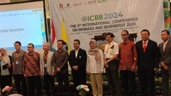 Les huit pays suivent la conférence internationale sur la biomassade et l'énergie à Bogor