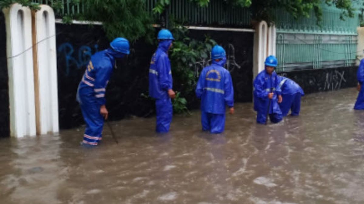 雅加达于2020年1月1日被洪水淹没