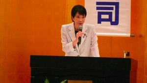 Perdana Menteri Jepang Sanae Takaichi Ternyata Pernah Jadi Drumer Band Metal Semasa Kuliah