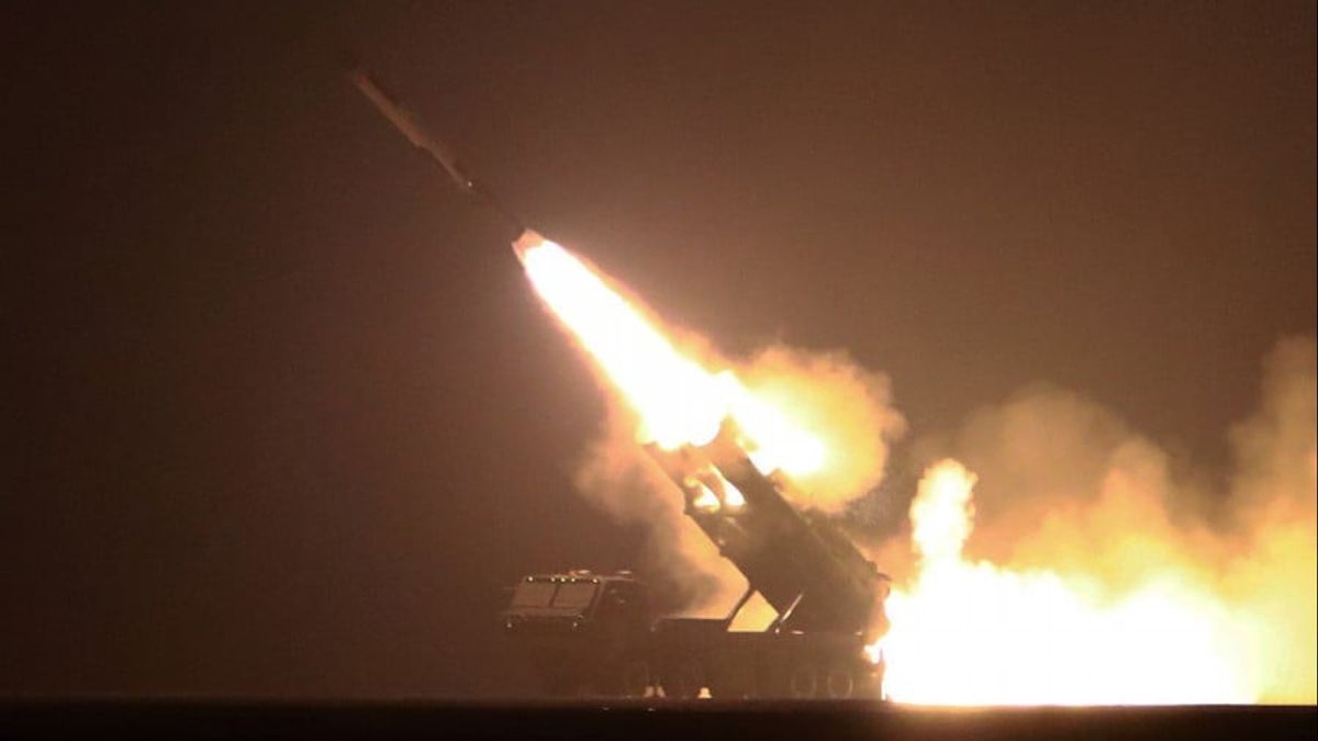 أطلقت كوريا الشمالية أربعة صواريخ كروز استراتيجية في وقت سابق من هذا الأسبوع