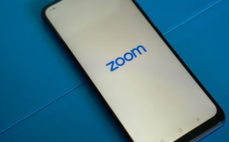 Fitur Live Transcription Otomatis Kini Tersedia untuk Semua Akun Zoom