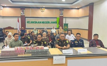 Kejari Jambi Terima Uang Pengganti Penggelapan Pajak Rp3,5 Miliar