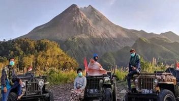 19 An Earthquake Fell On Mount Merapi This Morning