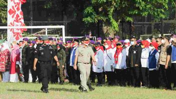 Pemprov DKI Tindak Lanjut Gerakan Pembagian 10 Juta Bendera Merah Putih dari Pemerintah Pusat