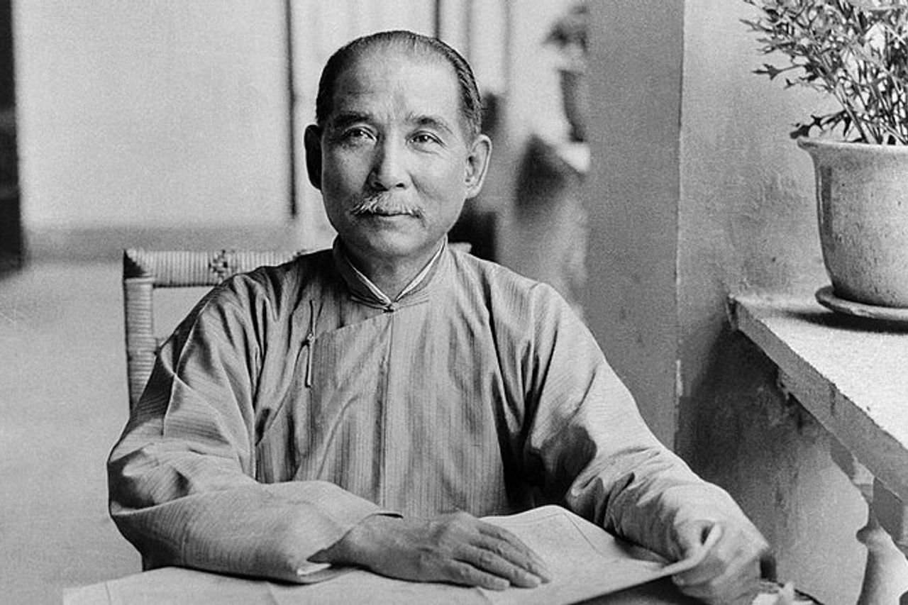 Sun Yat Sen élu président de la République de Chine aujourd'hui, 29 décembre 1911