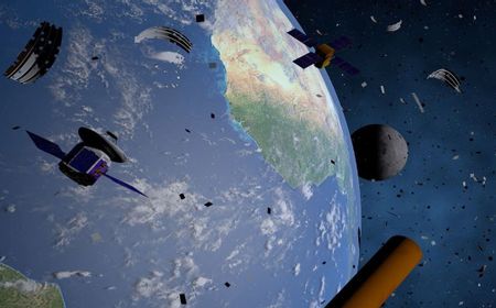 FAA Akan Selesaikan Aturan Pembuangan Puing Orbital pada 2025