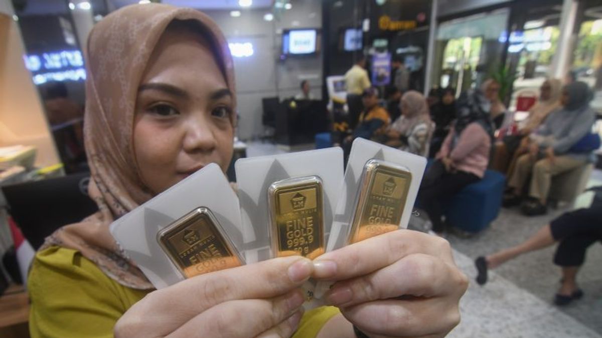 Naik Rp10.000, Harga Emas Antam Hari Ini Jadi Rp1,396 juta per Gram