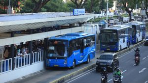 Agar Kartu Tak Terblokir, Pengguna Transjakarta Harus Tap In-Tap Out dan Saldo Minimal Rp5.000