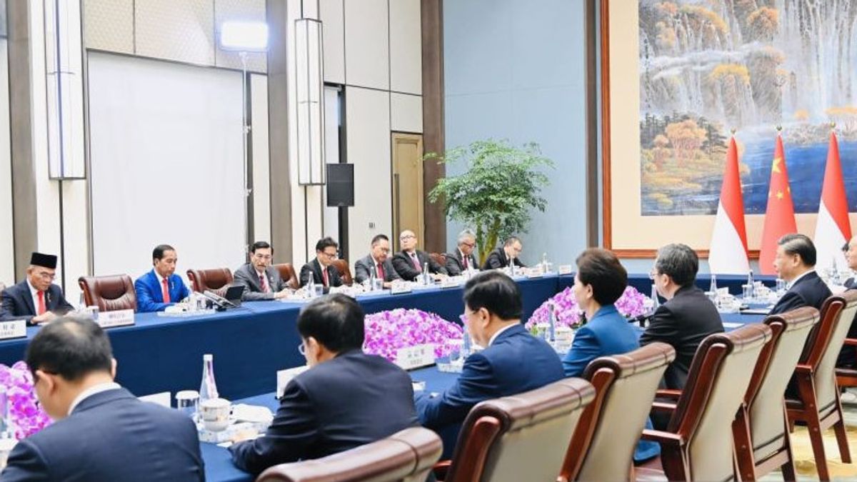 President Jokowi Conducts 3 Business Meetings With Chinese Entrepreneurs