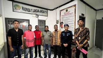 检察官办公室拘留了4名马鲁古村庄基金腐败嫌疑人,包括霍拉尔国王