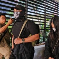    Polri Sita Aset Senilai Rp15,3 Miliar dari Istri-Anak Koko Erwin