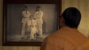 映画ハムカ&シティラハムは、ハムカとスカルノ大統領の関係の浮き沈みを提示します