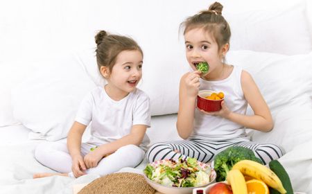 10 Nutrisi dalam Makanan yang Penting untuk Pertumbuhan Anak