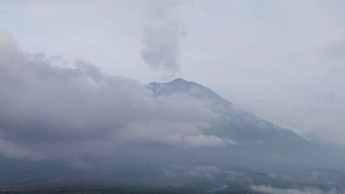 Senin Pagi Gunung Semeru Kembali Erupsi, Status Awas Masih Berlaku