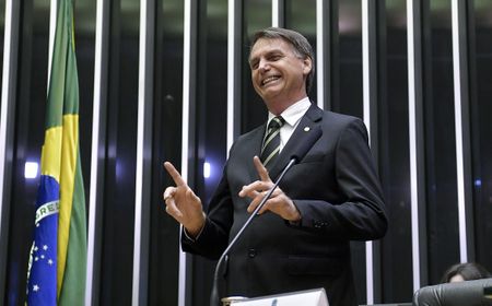 Polisi Brasil Selidiki Pemalsuan Data Vaksinasi COVID-19 Mantan Presiden Bolsonaro