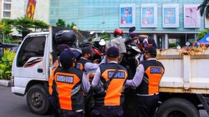 Dishub DKI Gandeng Kepolisian Tindak Parkir Liar di Kawasan Monas