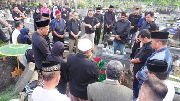 arahi tombe Ramdlon Naning, commémoration du service du défenseur de la loi