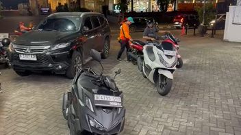 Confess Alfamart Visitors In South Jakarta, Give Parking Money To Jukir Sincere Or Not