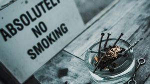 Komisi UKM DPR Kritik Larangan Rokok Dijual Ketengan: Tak Berpihak ke Wong Cilik!