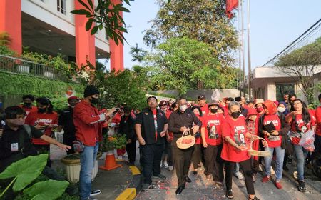 Tabur Bunga Peringati Peristiwa Kudatuli, PDIP: Aktor Intelektual Harus Ditangkap Apapun Pangkatnya